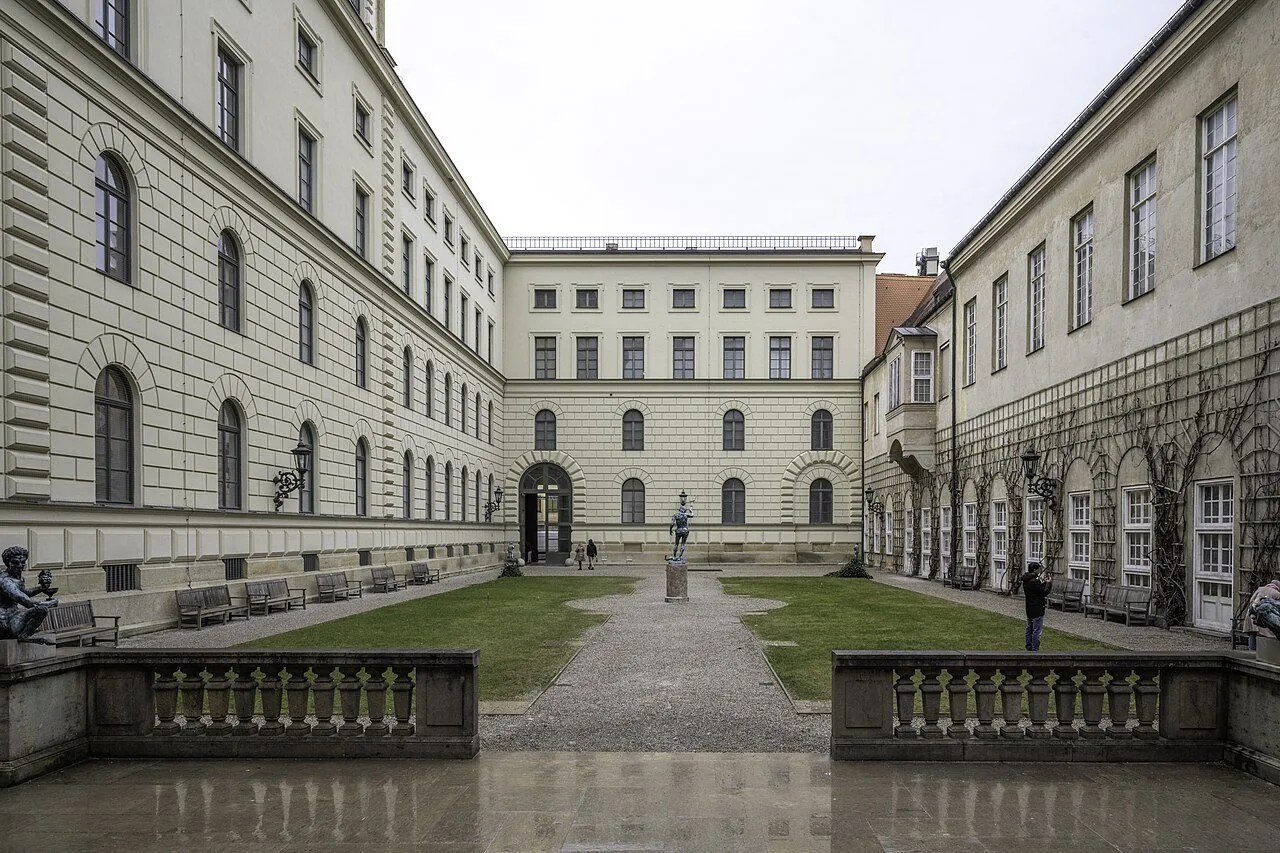 The Residenz from its own courtyard, on the Max-Joseph-Platz side