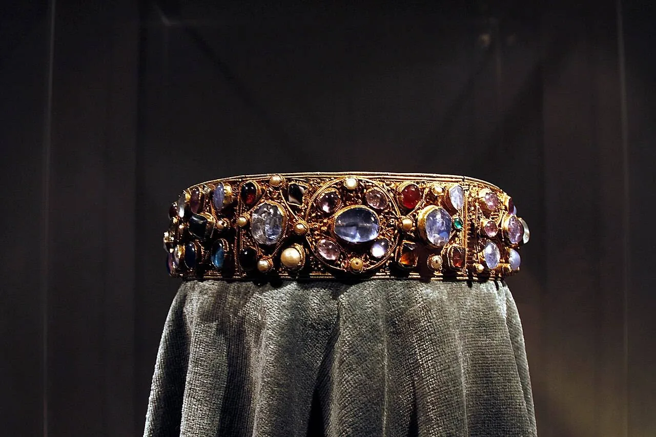 The crown of Empress Kunigunde in the Schatzkammer